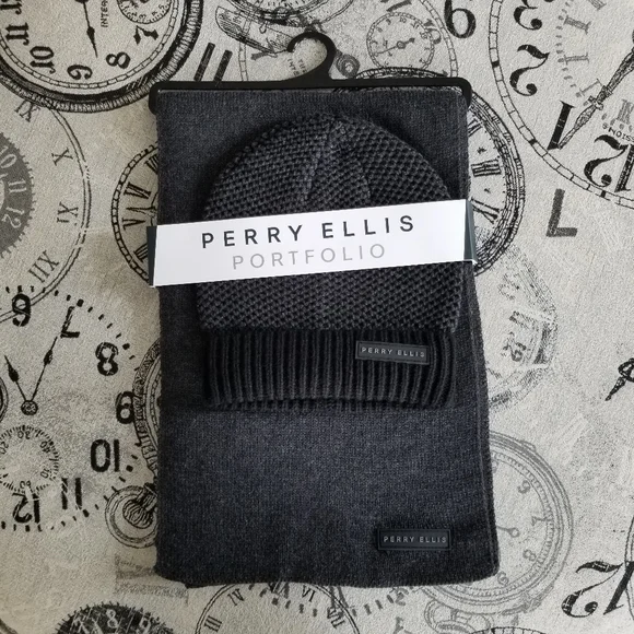 Perry Ellis Accessories Perry Ellis Knit Hat Scarf Gift Set